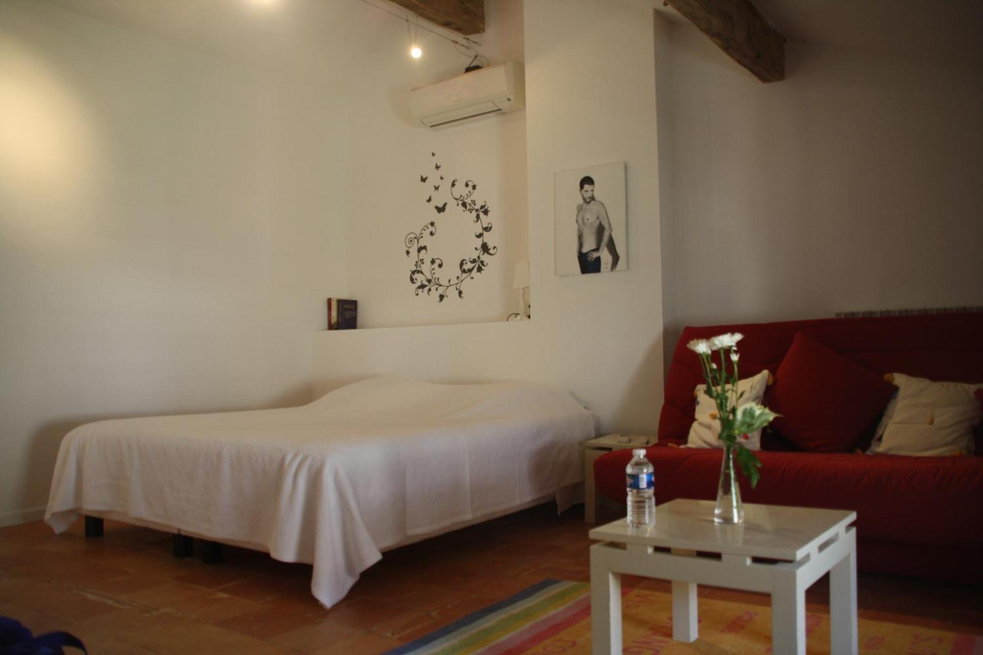 Aux Pots Bleus Bed & Breakfast Nissan-lez-Enserune Dış mekan fotoğraf