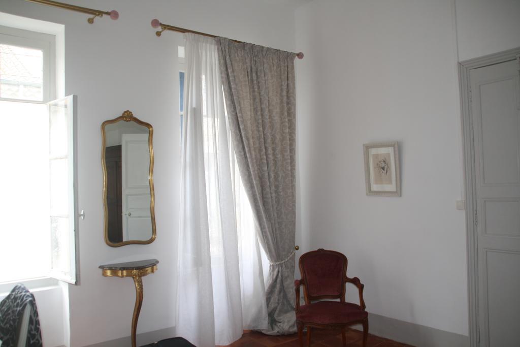 Aux Pots Bleus Bed & Breakfast Nissan-lez-Enserune Dış mekan fotoğraf
