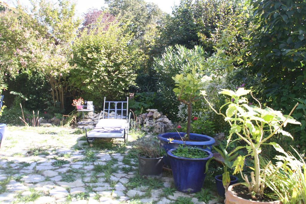 Aux Pots Bleus Bed & Breakfast Nissan-lez-Enserune Dış mekan fotoğraf